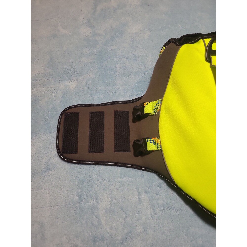 Dog Float Vest - Picture 3 of 6